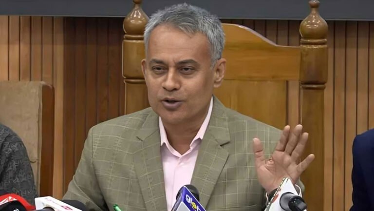 ঢাকায় বাসের সেবার মান উন্নয়ন ও রুট ব্যবস্থাপনা